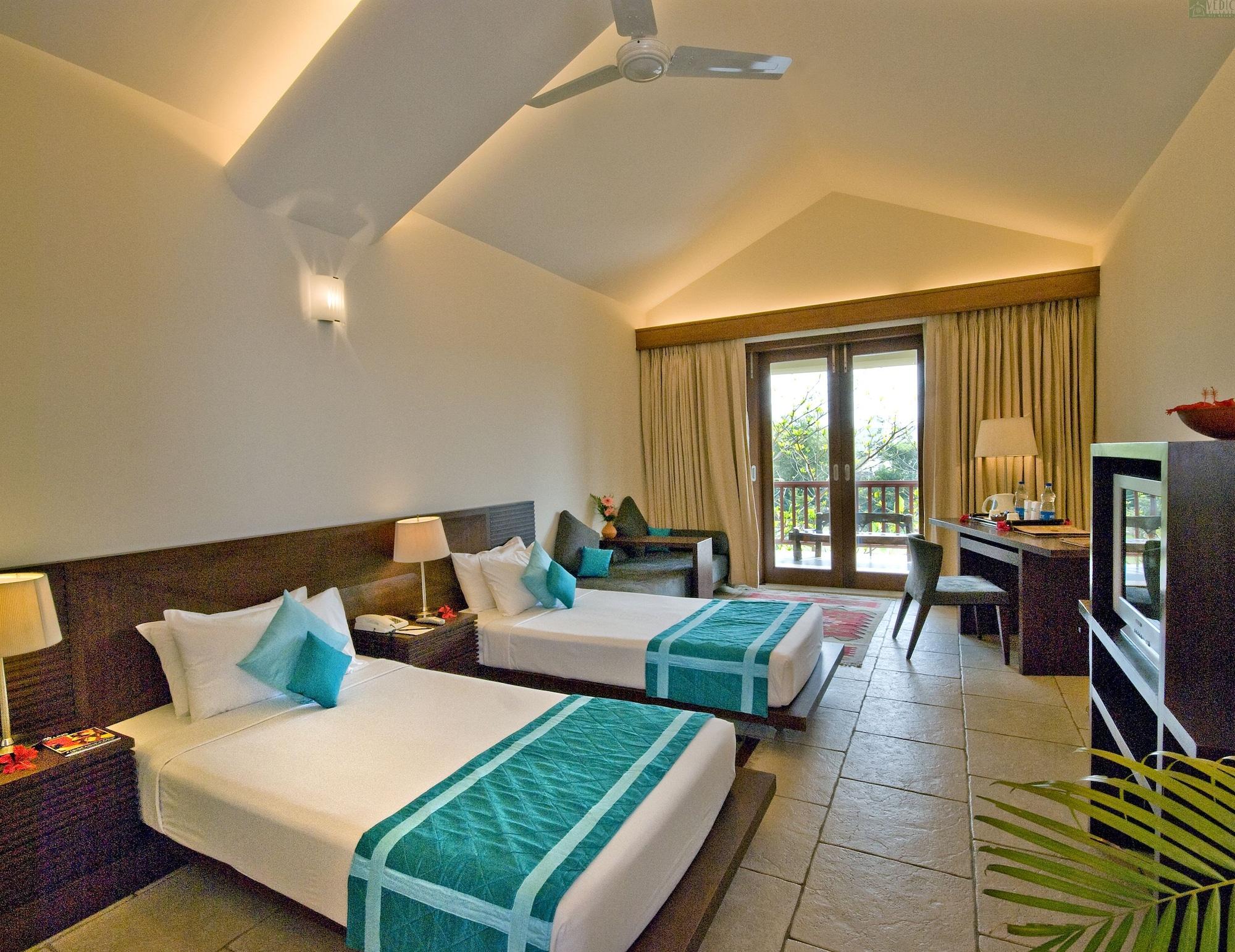 Vedic Village Spa Resort Calcutta Exterior foto