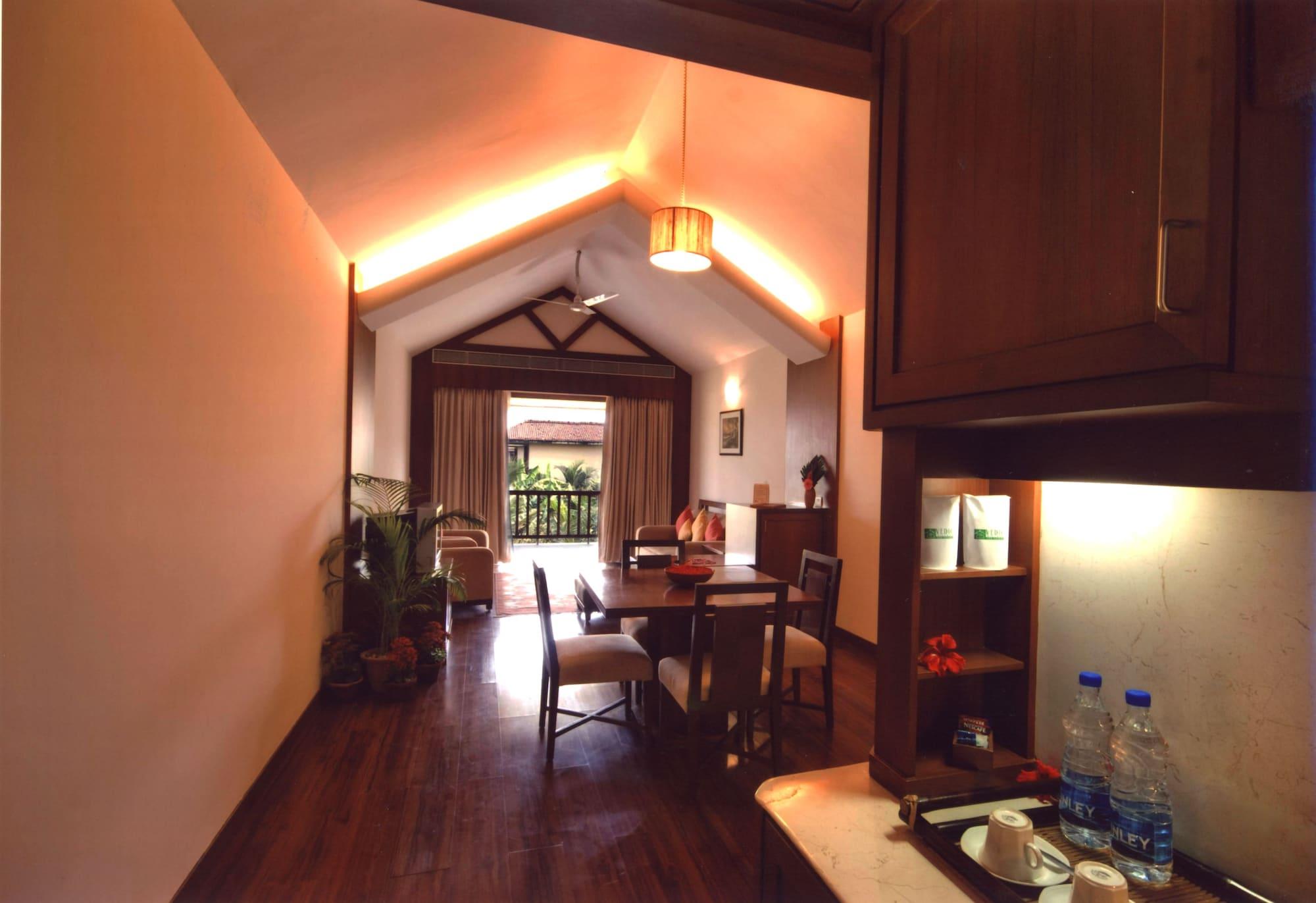 Vedic Village Spa Resort Calcutta Exterior foto
