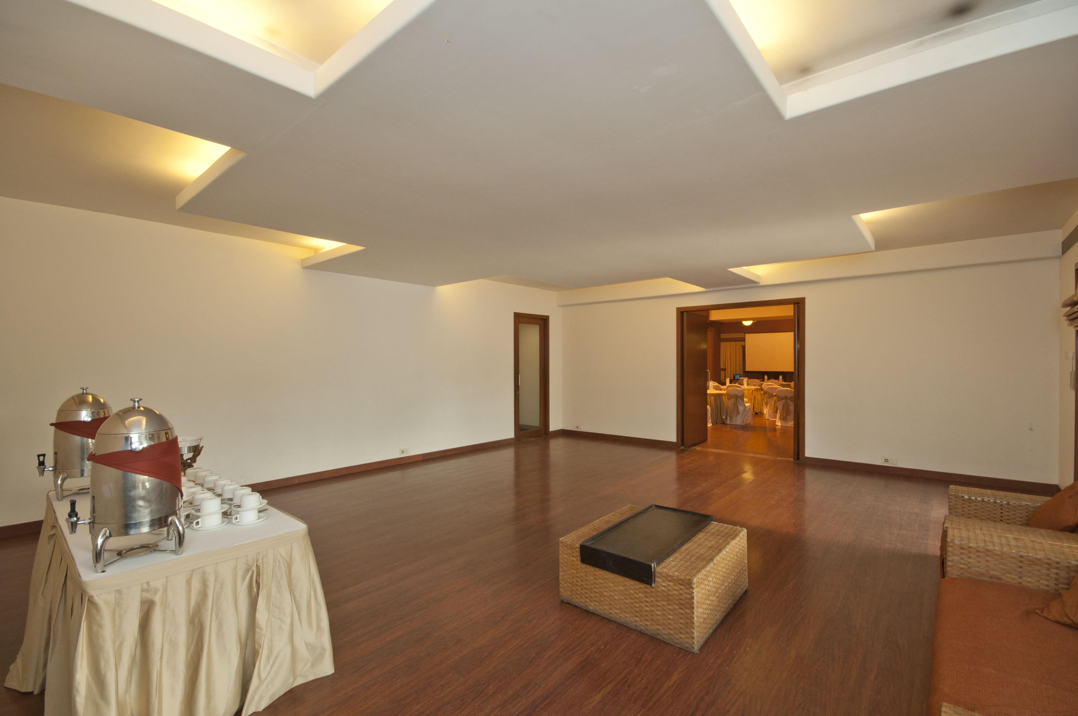 Vedic Village Spa Resort Calcutta Exterior foto