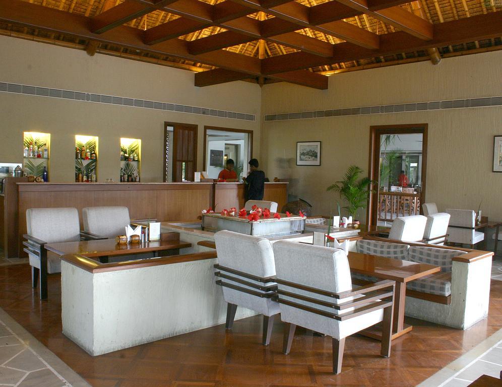 Vedic Village Spa Resort Calcutta Exterior foto
