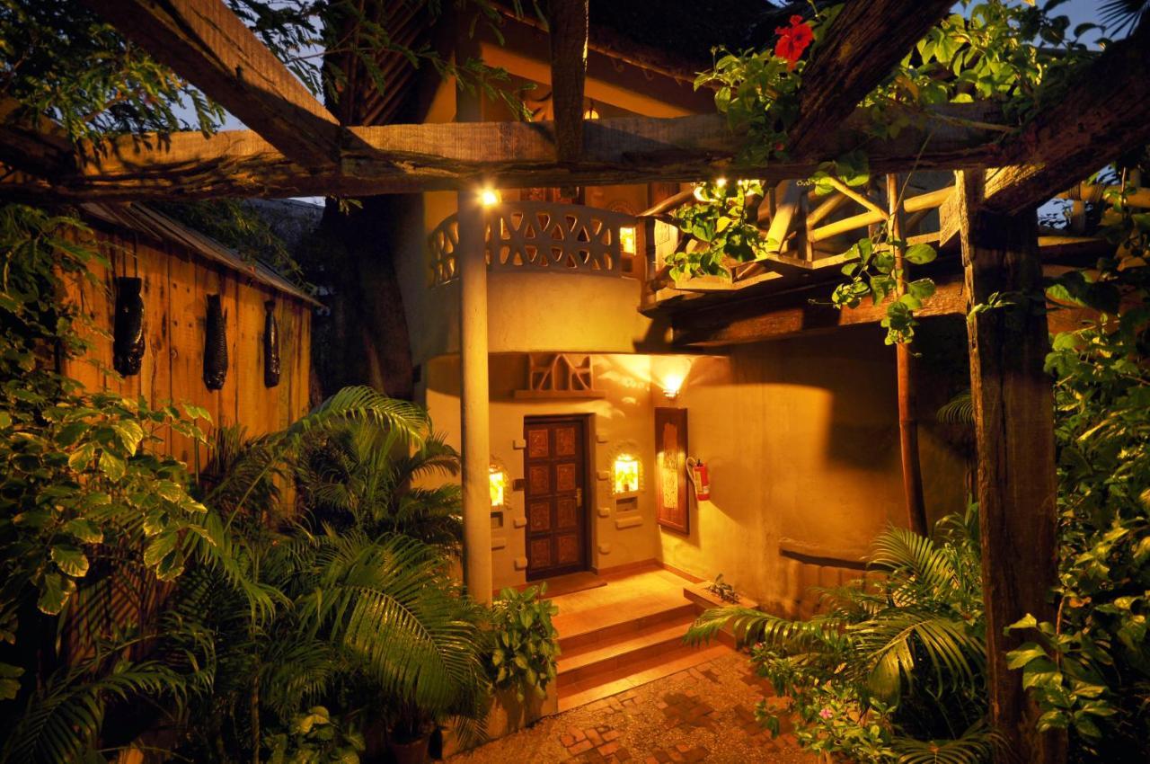 Vedic Village Spa Resort Calcutta Exterior foto