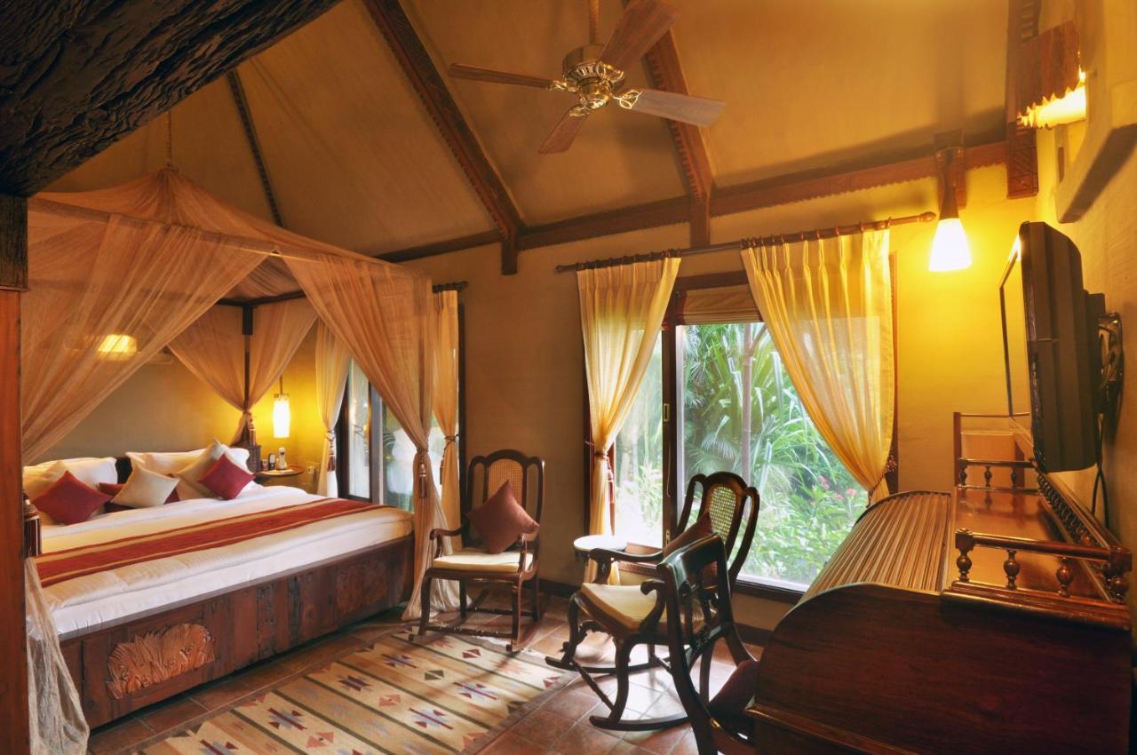 Vedic Village Spa Resort Calcutta Exterior foto