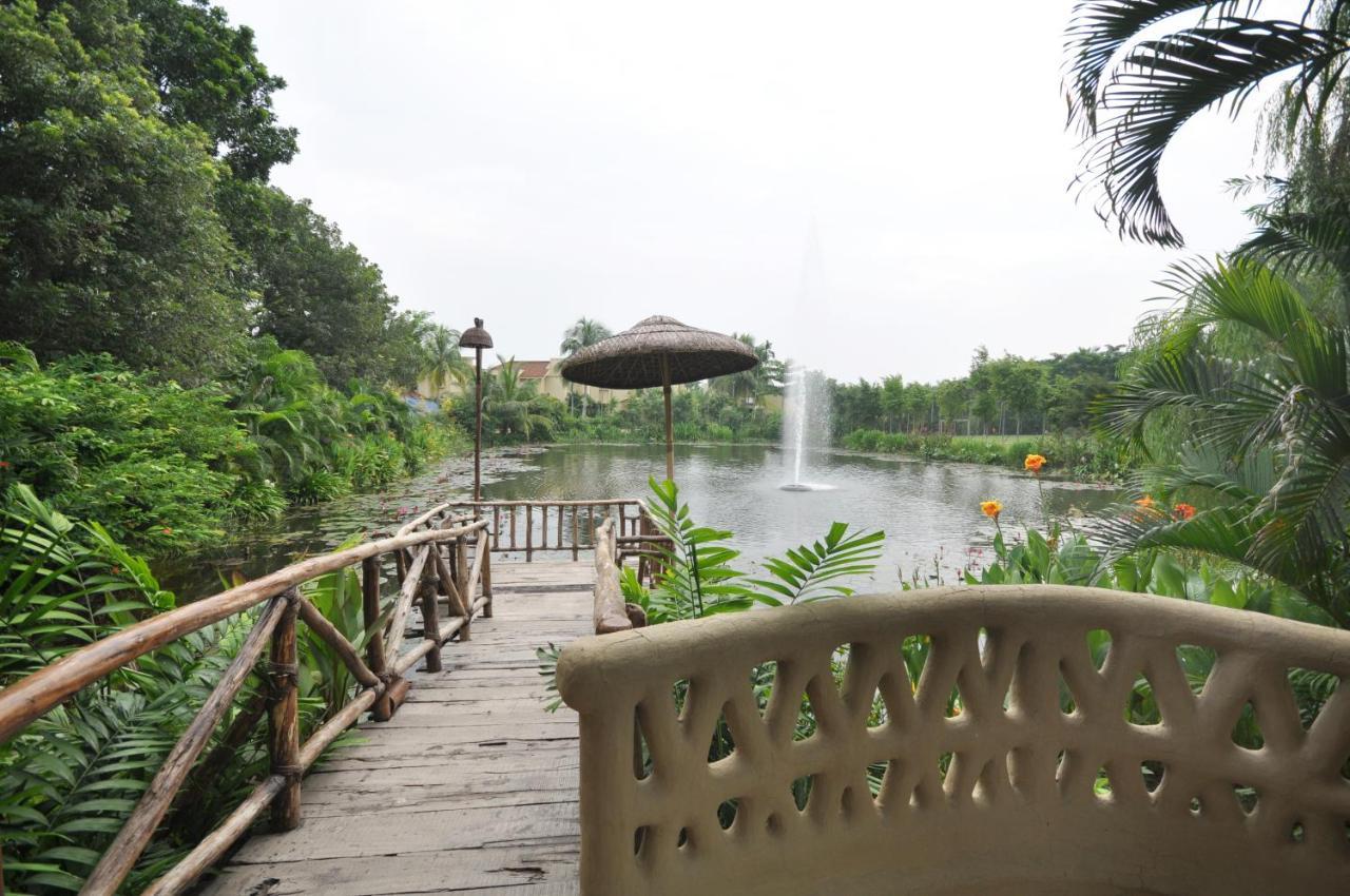 Vedic Village Spa Resort Calcutta Exterior foto